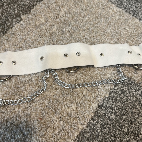 Iridescent Rave Chain Belt - Picture 8 of 8